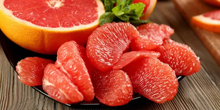 Bưởi nhiều công dụng nhưng nhóm người này không nên ăn dù là thèm như thế nào